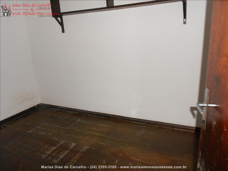 Casa a Venda no Centro em Resende