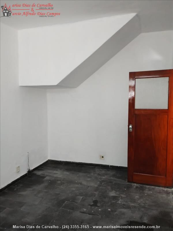 Casa comercial para Alugar no Centro em Resende
