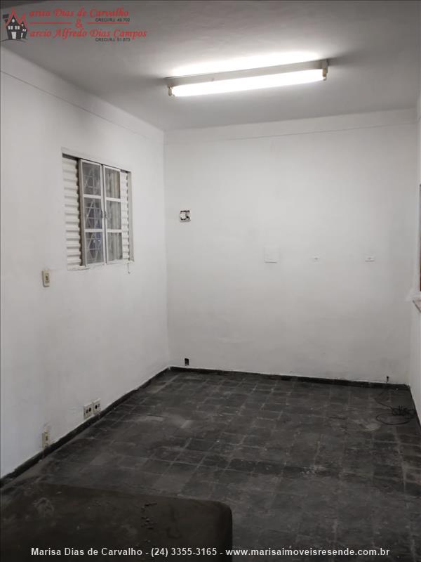 Casa comercial para Alugar no Centro em Resende