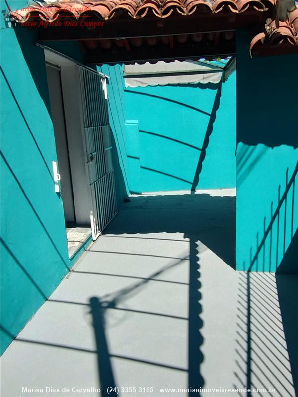 Casa comercial para Alugar no Centro em Resende