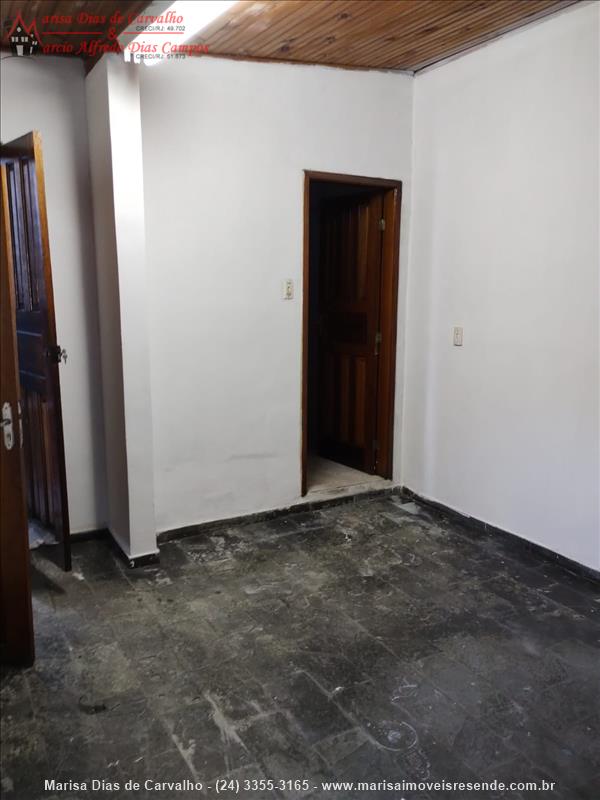 Casa comercial para Alugar no Centro em Resende