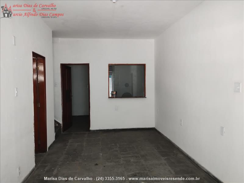 Casa comercial para Alugar no Centro em Resende