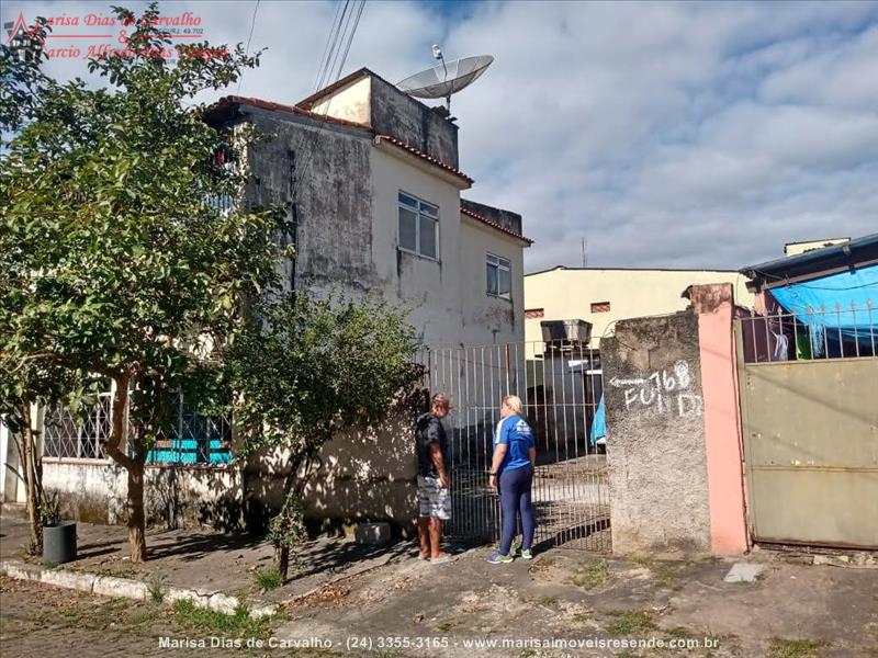 Casa a Venda no Paraíso em Resende