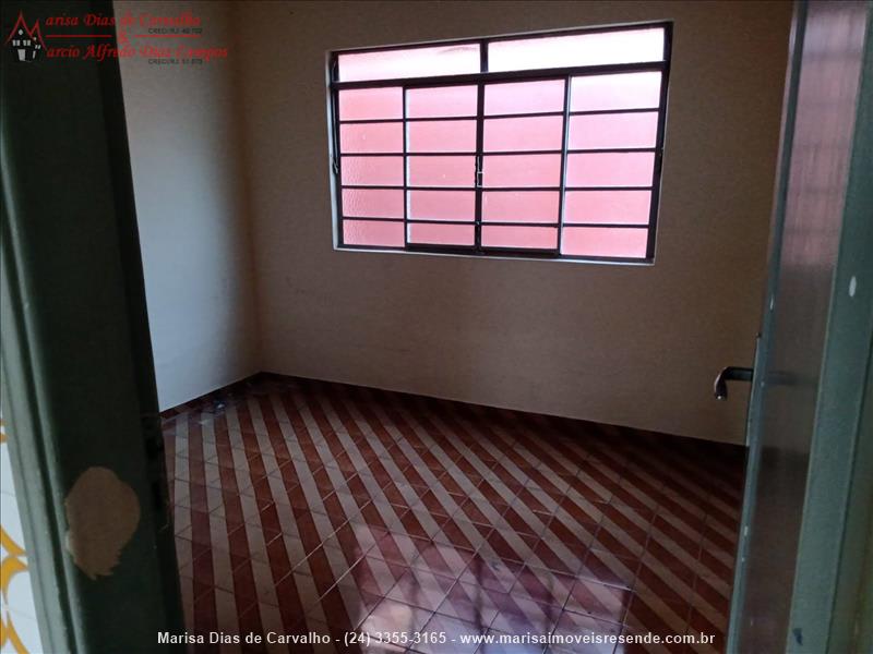 Casa a Venda no Centro em Resende