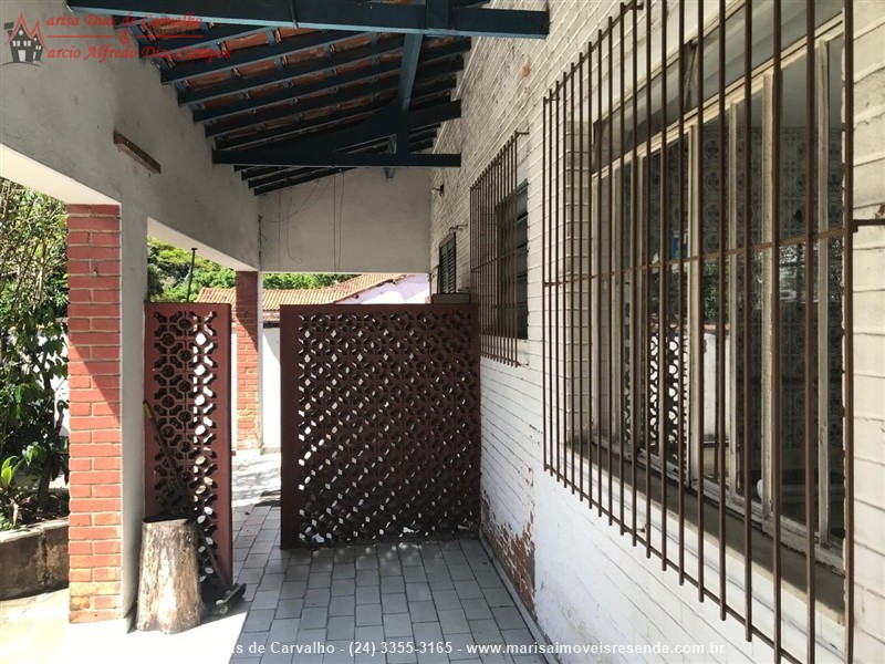 Casa a Venda no Centro em Resende