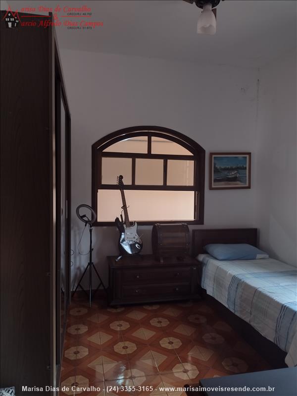 Casa a Venda no Vila Julieta em Resende