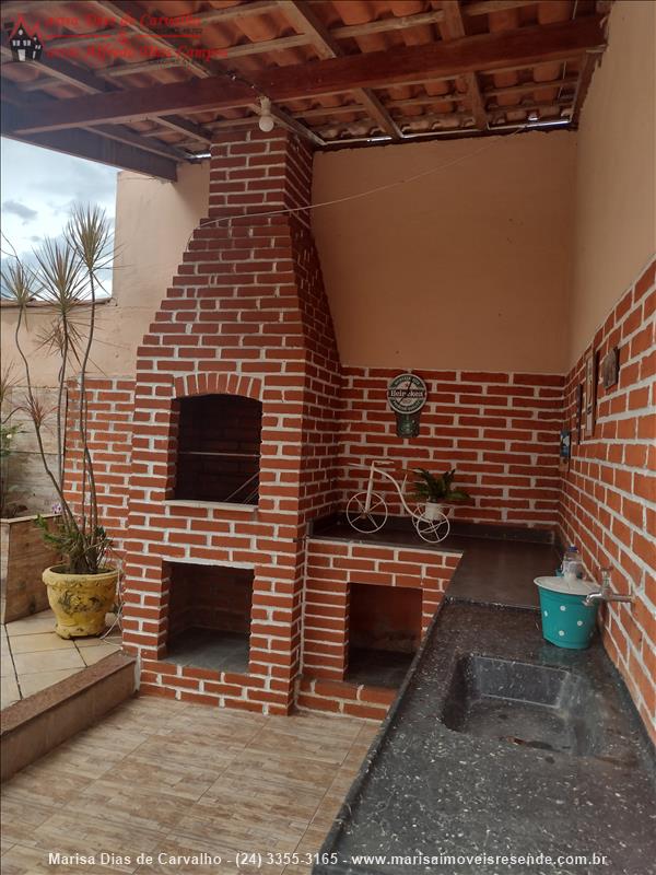 Casa a Venda no Vila Julieta em Resende