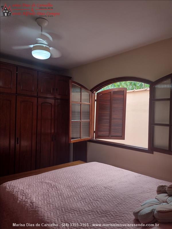 Casa a Venda no Vila Julieta em Resende