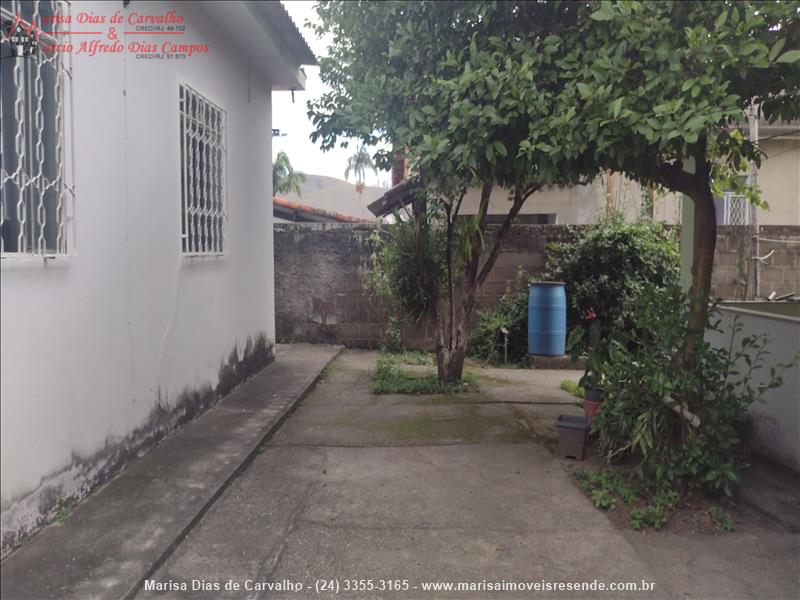 Casa para Venda ou Alugar no Outros em Itatiaia