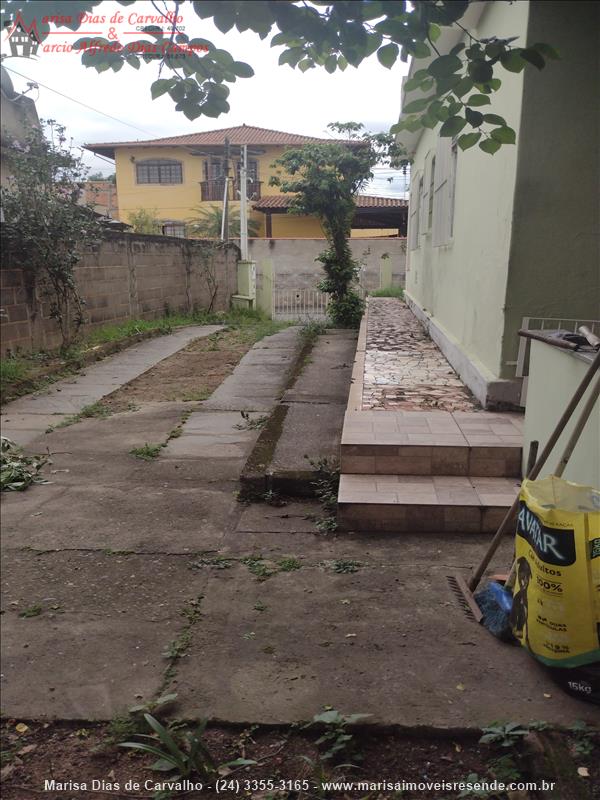 Casa para Venda ou Alugar no Outros em Itatiaia