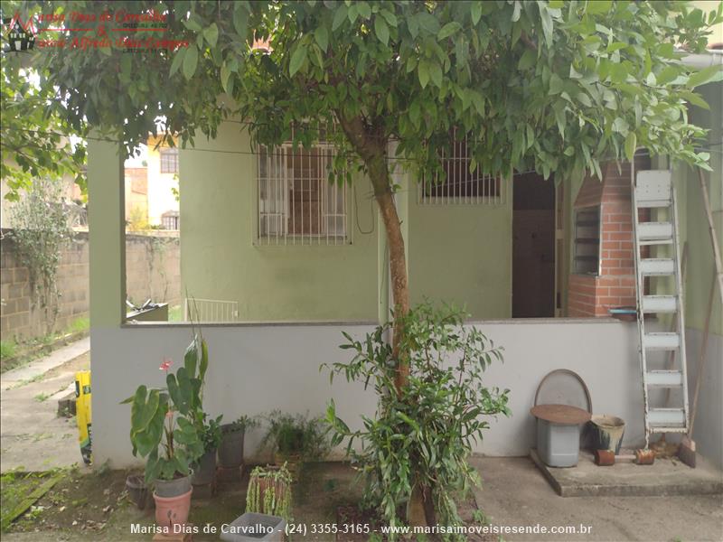 Casa para Venda ou Alugar no Outros em Itatiaia